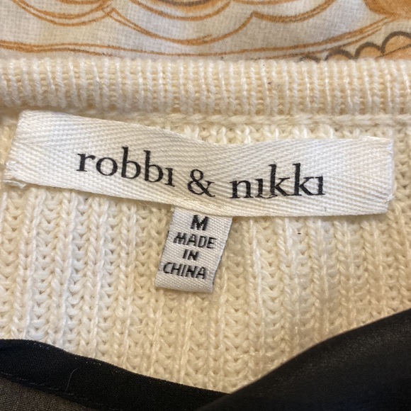 ROBBI & NIKKI Layered Sweater/Top-Size Medium - Picture 5 of 7